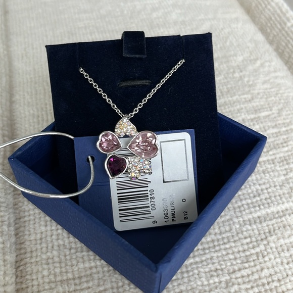 Swarovski Necklace - Picture 2 of 5